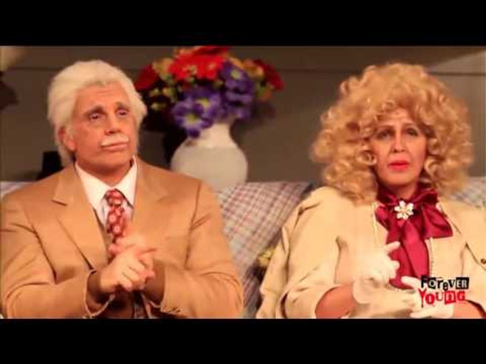 Em Cartaz: Carmo Dalla Vecchia e Paula Capovill...