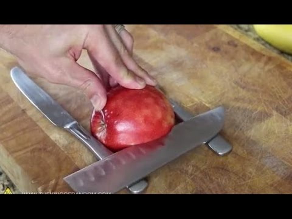 Você não vai acreditar no que essa maçã vai virar...