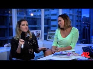 Monica Salgado abre a redação da revista Glamour! Confira!