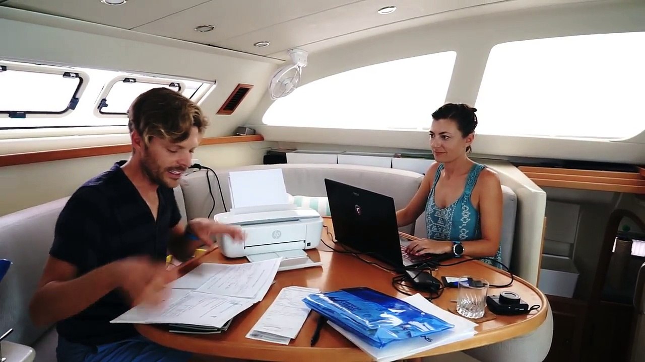 Mission Panamania 05: Sailor Showers & Land Ho! (Sailing Curiosity)