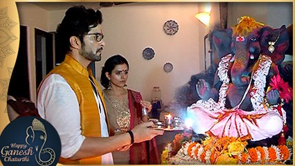 Riddhi Dogra And Raquesh Bapat Ganesh Aarti  Ganesh Visarjan 2017