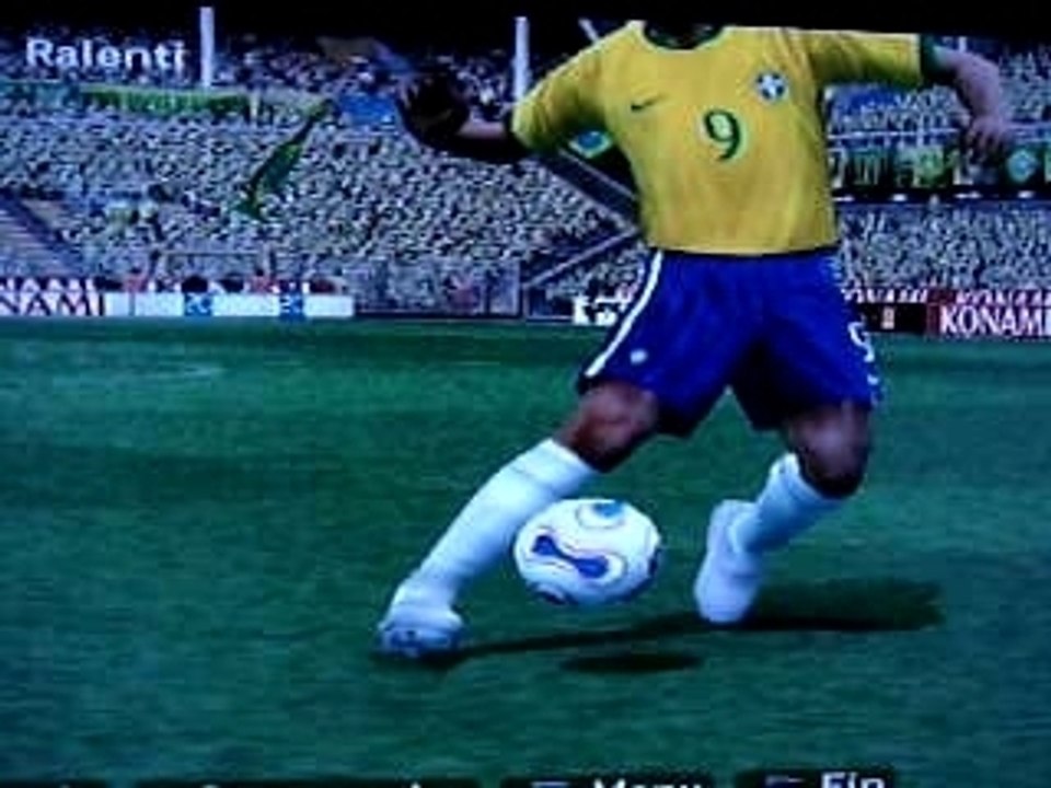 PES 2008:virgule aérienne de Robinho!