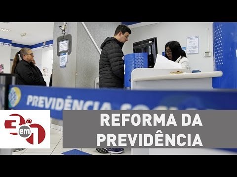 Com confusão, reforma da Previdência passa em comissão da Câmara