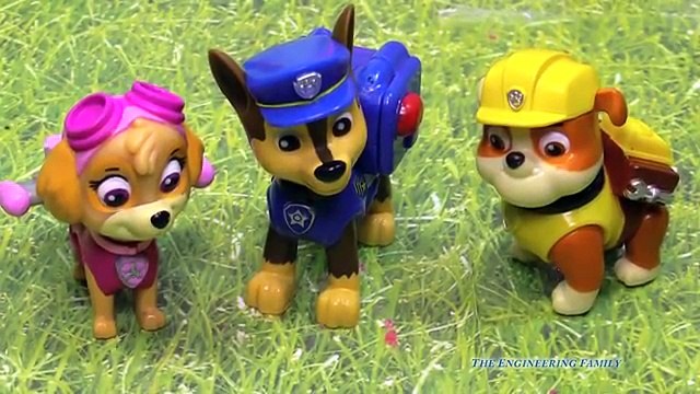 и в в и к От мутный автоматический проигрыватель патруль лапа Пеппа свинья лужа экономит видео