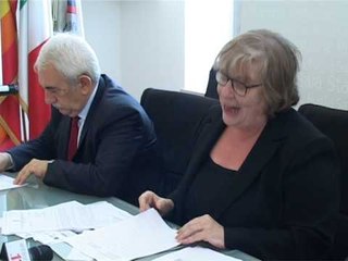 TG 23.10.13 Angela lascia l'ospedale, la burocrazia è peggio dei tumori.