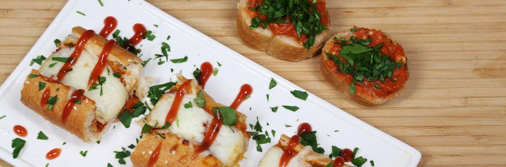 فيديو طريقة عمل خبز البيتزا على شكل قارب