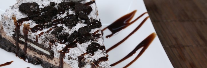 فيديو طريقة مذهلة لصنع كعكة الأوريو بدون خبز