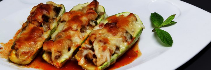 فيديو وصفة الكوسا المحشية بالدجاج والجبن