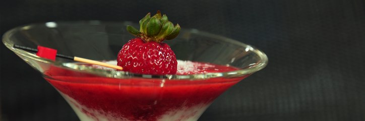 حلى كاسات الفراولة