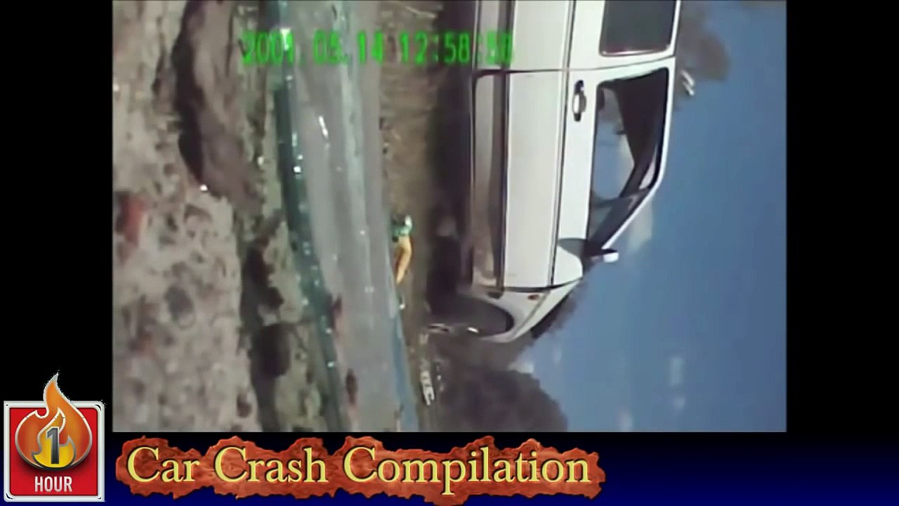 CAR CRASH COMPILATION LONG 2014_clip14