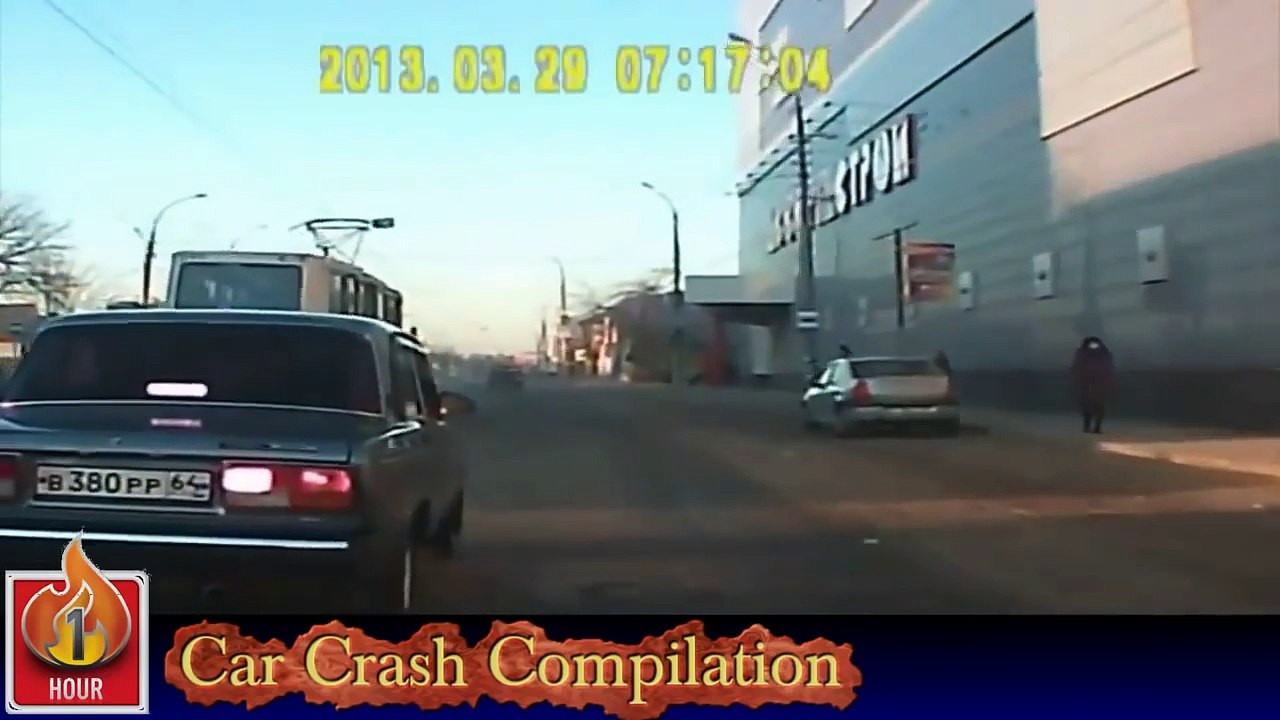 CAR CRASH COMPILATION LONG 2014_clip20