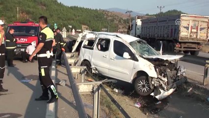 Hafif Ticari Araç Devrildi: 6 Yaralı