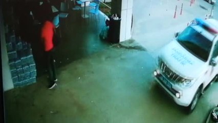 Yaralı Teröristin Hastaneye Getirilme Anları Güvenlik Kamaralarına Yansıdı