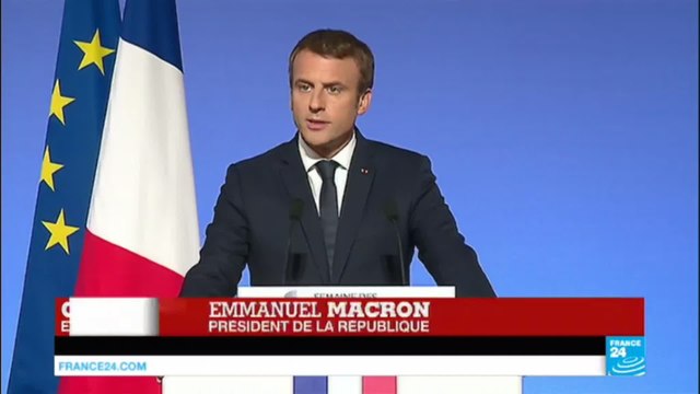 REPLAY - Emmanuel Macron détaille se politique étrangère devant les Ambassadeurs