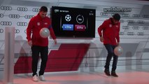 Messi vs Neymar juggling the ball