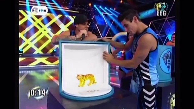 Facundo González llamó amor a Rosángela Espinoza en presencia de Paloma