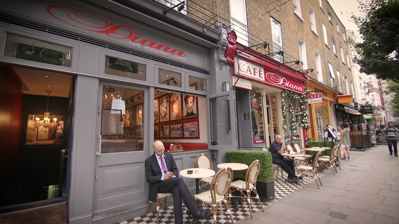 London cafe keeps Diana's memory alive 20 years on
