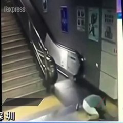 Chine: le sol s'effondre sous une voyageuse dans une station de métro