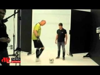 Palmeiras: goleiro Marcos surpreende e levita