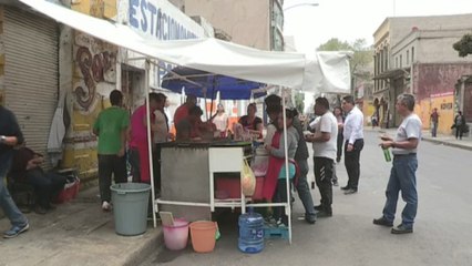 La alimentación del mexicano se debate entre comida gourmet y la callejera