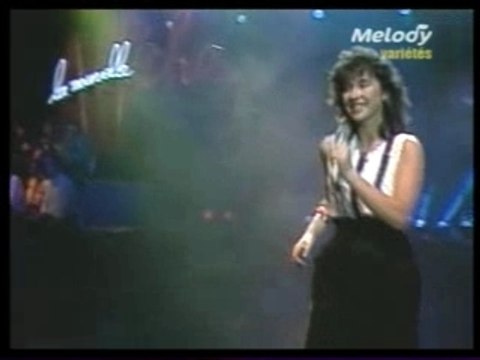 CHRISTINE ROQUE PREMIERS FRISSONS D'AMOUR