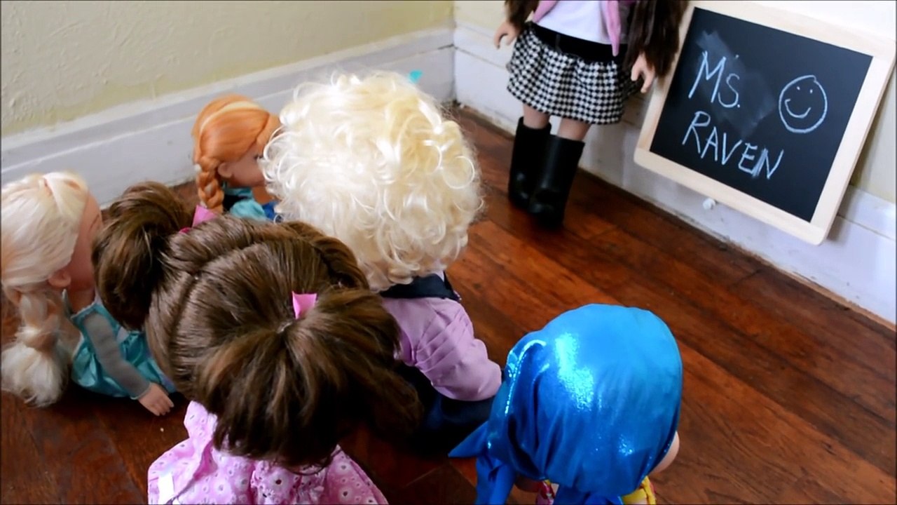 Vivant à bébé sol a magique Nouveau sur partie école écopes Pipi 1 maddie accident hd