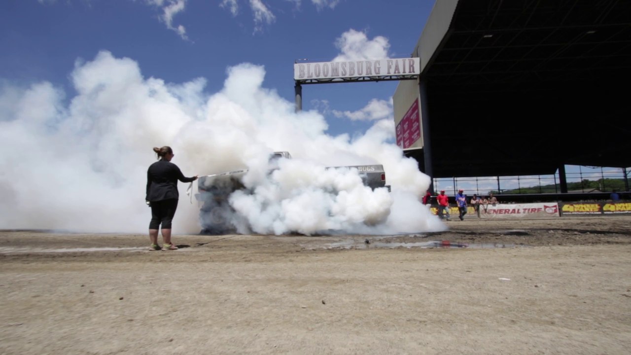 A&A Auto Stores Burnout Competition Highlights - Bloomsburg 2017
