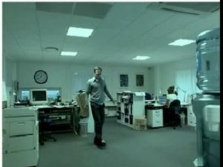 Jonglage au bureau humour