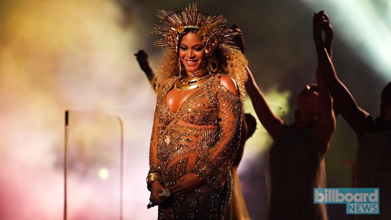 Beyonce Pledges to Help Hurrican Harvey Victims in Houston | Billboard News