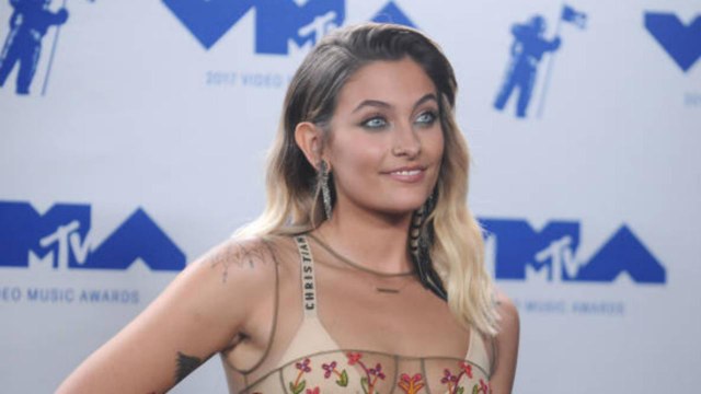 Paris Jackson Posts Birthday Tribute to Late Father Michael Jackson | Billboard News