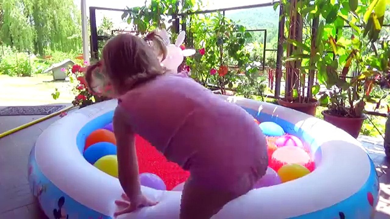 Desafío juguete video Niños para Orbiz Jaroslav crece bolas gigantes Orbeez - Dailymotion Video