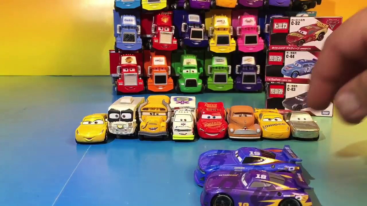 Disney cars 3 complete TOMICA diecasts lightning mcqueen jackson storm cruz ramirez pixar