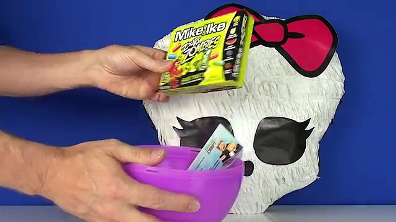 En colère dénigrement des oiseaux Chocolat Oeuf des œufs géant haute monstre Kinder surprise 100 kinder