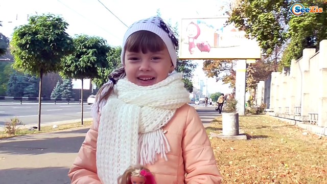 ✔ Кукла Штеффи и девочка Поля приключения в Зоопарке. Знакомство с животными / Steffi Doll / VLOG ✔