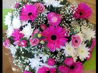 משלוח פרחים באבן יהודה