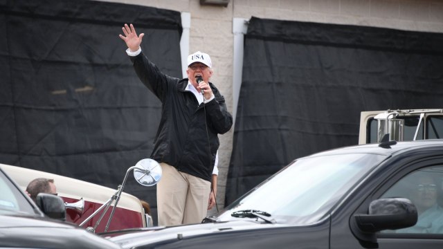 Donald Trump comments on crowd 'turnout' during a Visit to Harvey-ravaged Texas