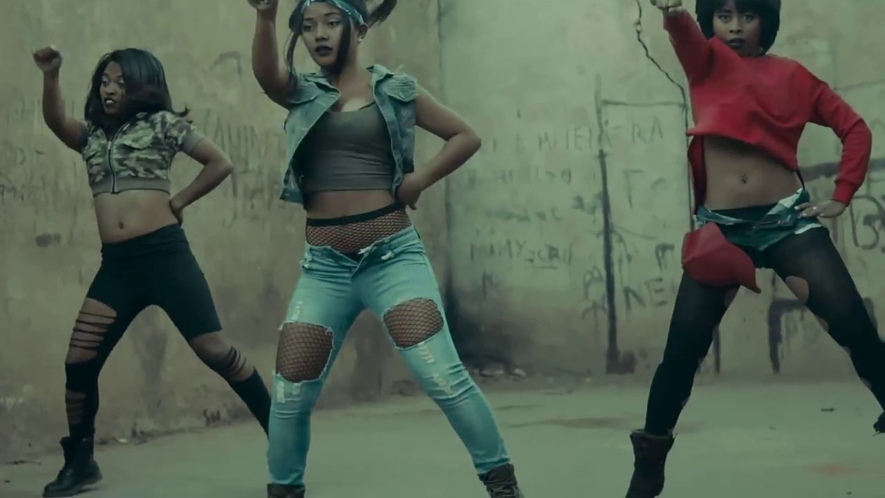 NGIAH TAX OLO FOTSY  -     Masiaka        (Gasy HD 2017)