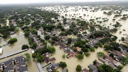 Fırtınanın Vurduğu Houston'da Sokağa Çıkma Yasağı İlan Edildi