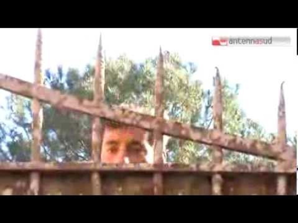 TG 17.02.14 L'ex caserma Rossani è pericolante, sopralluogo dei vigili urbani