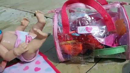 Vivo Todos bebé bolsa puede y me yo yo en en mi sorpresa nadar nadando herramientas con competir