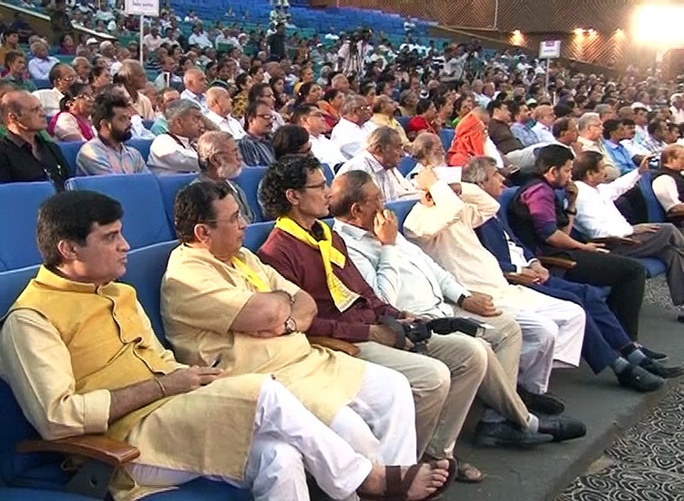 SHASHTIPURTI PROGRAMME OF PUJYA BHAISHRI RAMESHBHAI OZA INAUGURATED BY GUJARAT CM VIJAY RUPANI IN AHMEDABAD