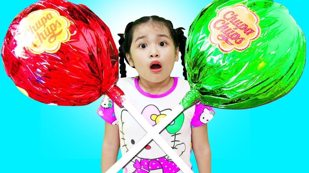 Bad Kid Baby Crying Johny Johny Yes Papa Nursery Rhyme Songs Learn colors Candy Giant Chupa Chups