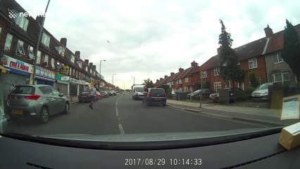 Man pulls out knife during UK road rage incident