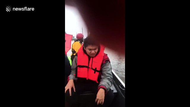 Thousands evacuated as floodwaters rise in Texas