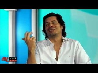 Daniel Alvim conta como é conciliar o trabalho de ator e diretor