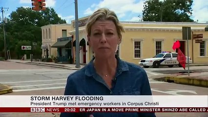 Houston flood Trump visits Texas amid 'epic' rainfall - BBC News
