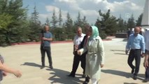 AK Parti Genel Başkan Yardımcısı Çalık, Şehitlikleri Ziyaret Etti, Şehit Yakınlarıyla Görüştü