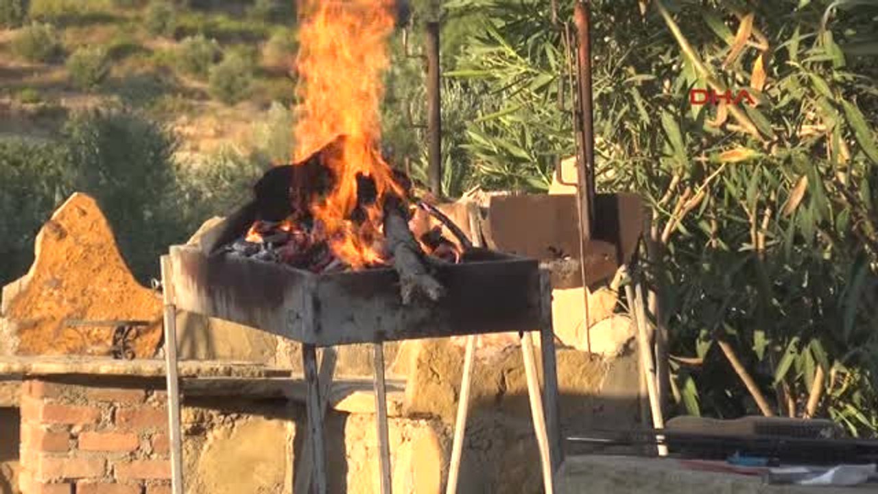 Antalya Kovboy Kasabası Bayrama Hazır