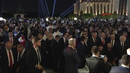 Erdoğan Ellerindeki Bu Pimi Çekilmiş Bombalarla Baş Başa Kalacaklardır