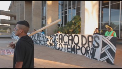 Indígenas protestan en Brasilia por drástica reducción de su reserva